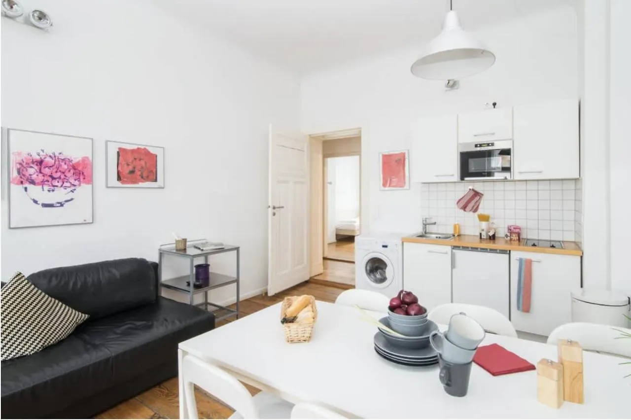 elPilar Friedrichshain Berlin Apartment