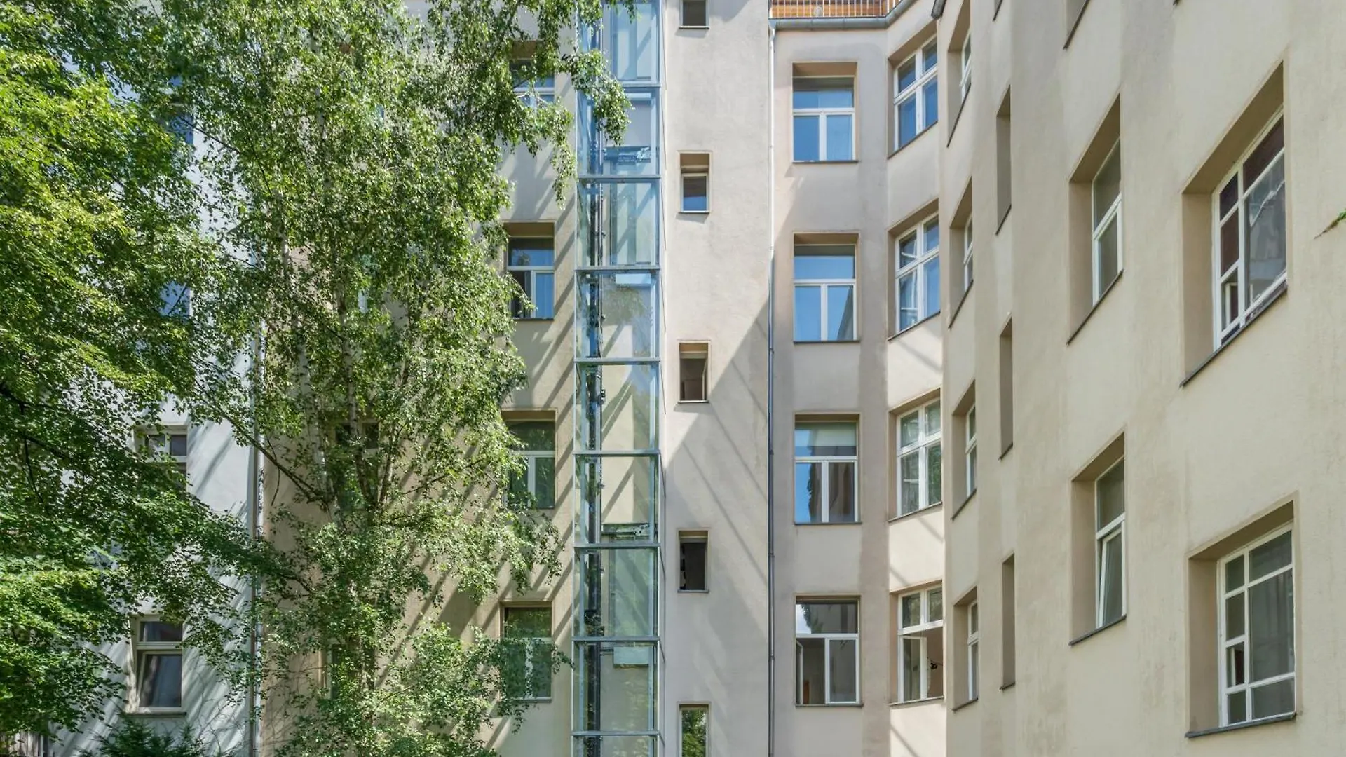 elPilar Friedrichshain Berlin Apartment