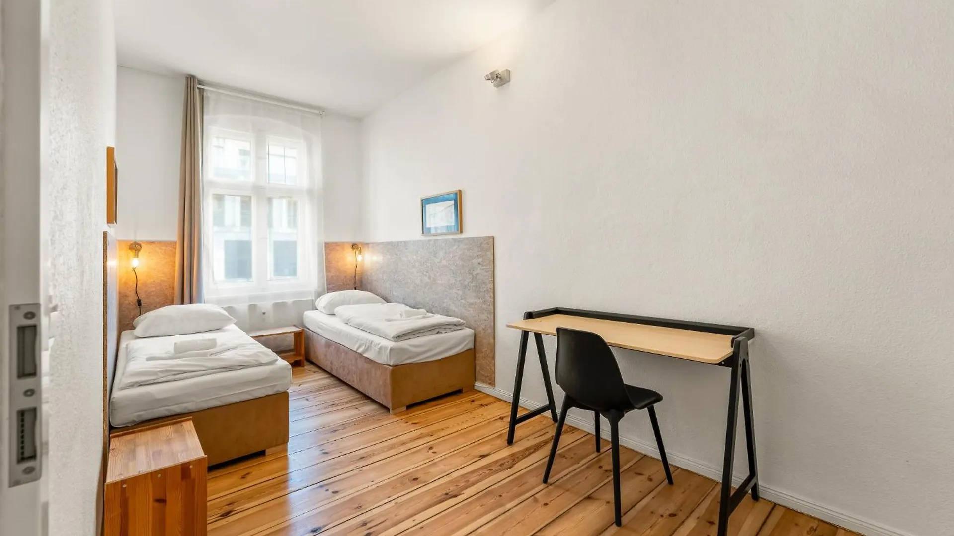 Mooeve Friedrichs Mid Apartment Berlin Germany