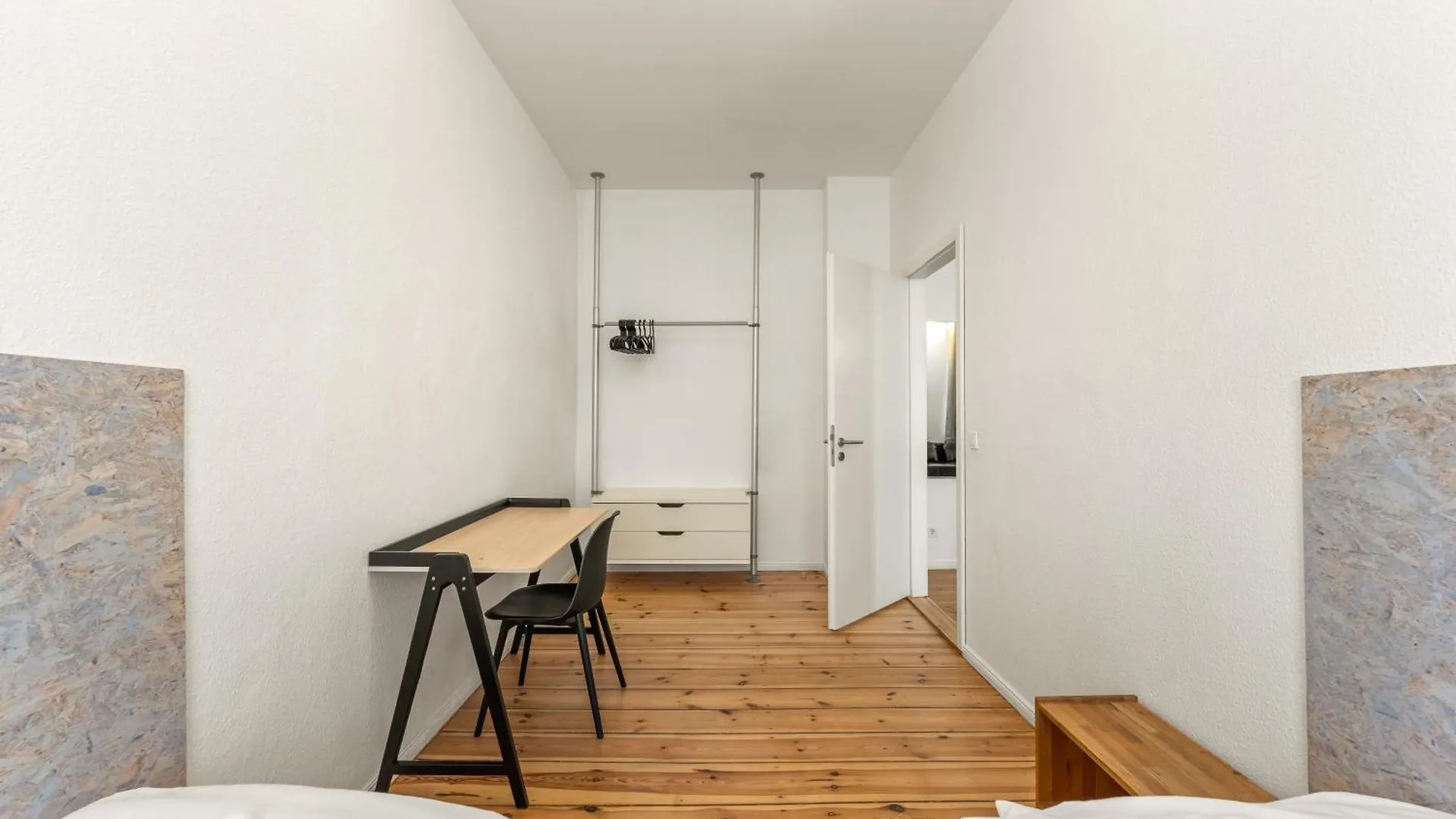 Mooeve Friedrichs Mid Apartment Berlin 0*,  Germany