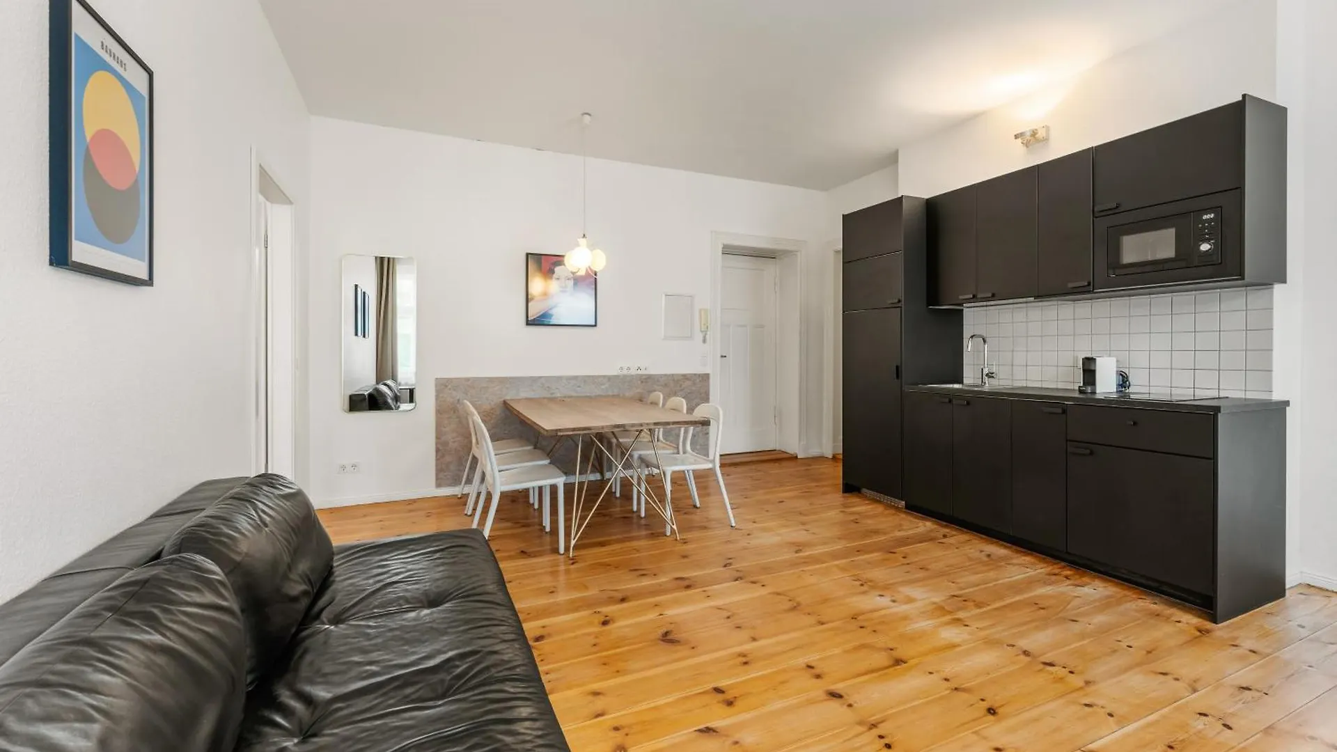 Mooeve Friedrichs Mid Apartment Berlin
