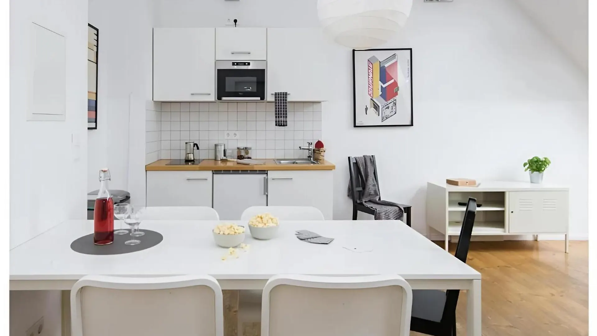 Mooeve Friedrichs Mid Apartment Berlin