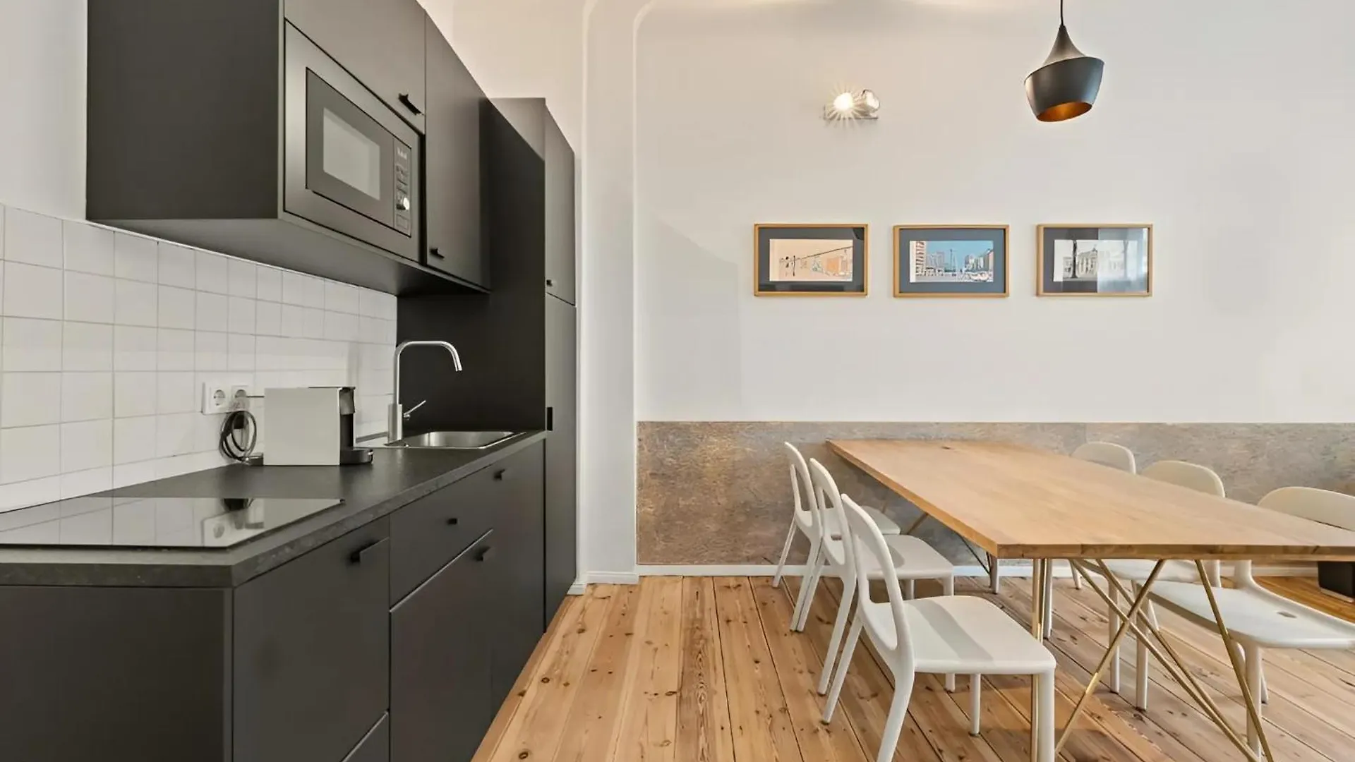 Mooeve Friedrichs Mid Apartment Berlin Germany