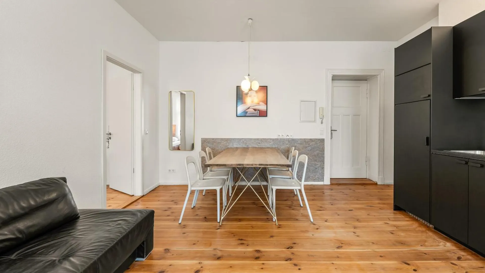 Mooeve Friedrichs Mid Lägenhet Berlin